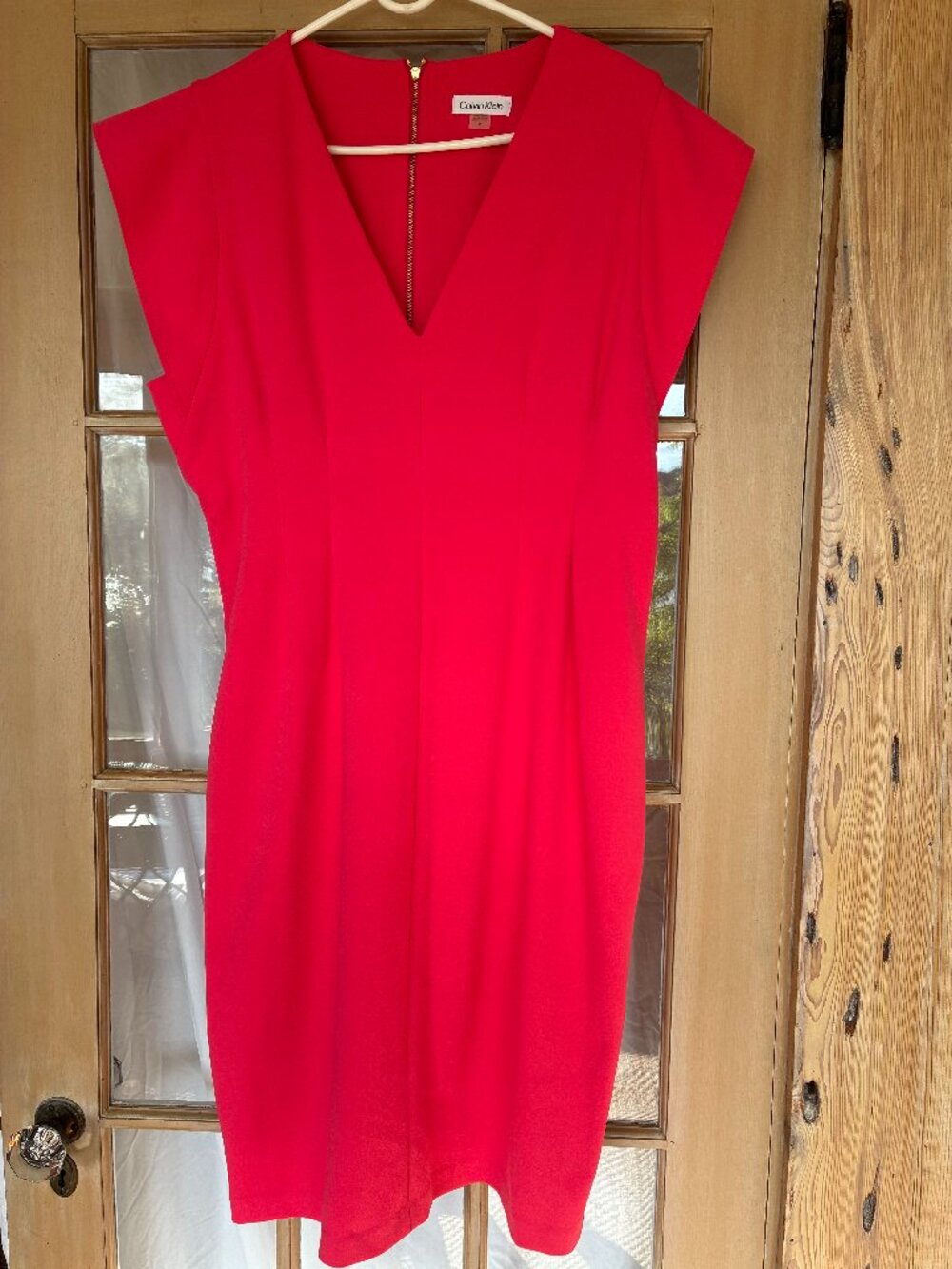 Calvin Klein dress size 16 short sleeve LIKE NEW gold color Zipper back